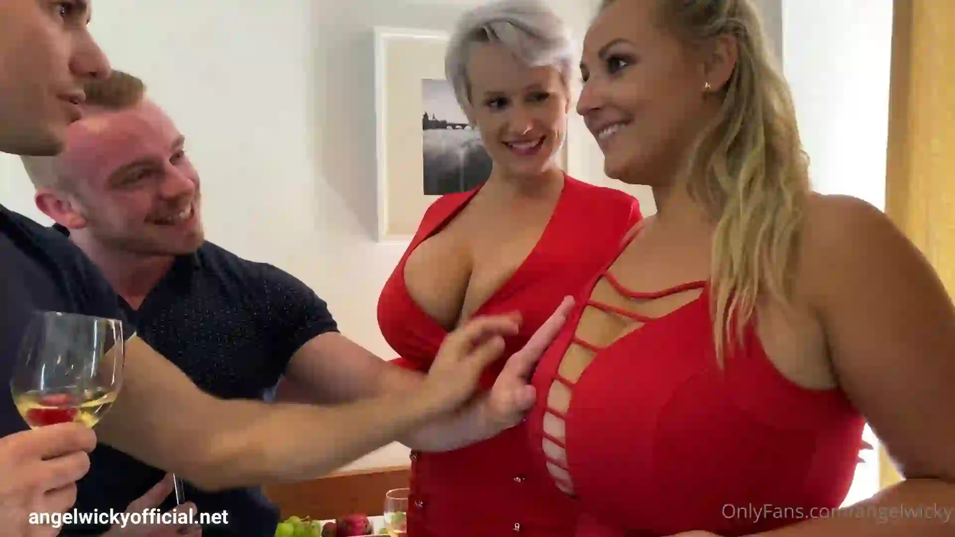 OnlyFans-Angel Wicky and Krystal Swift-Big Girls Big Boobs Foursome-2021-1080p